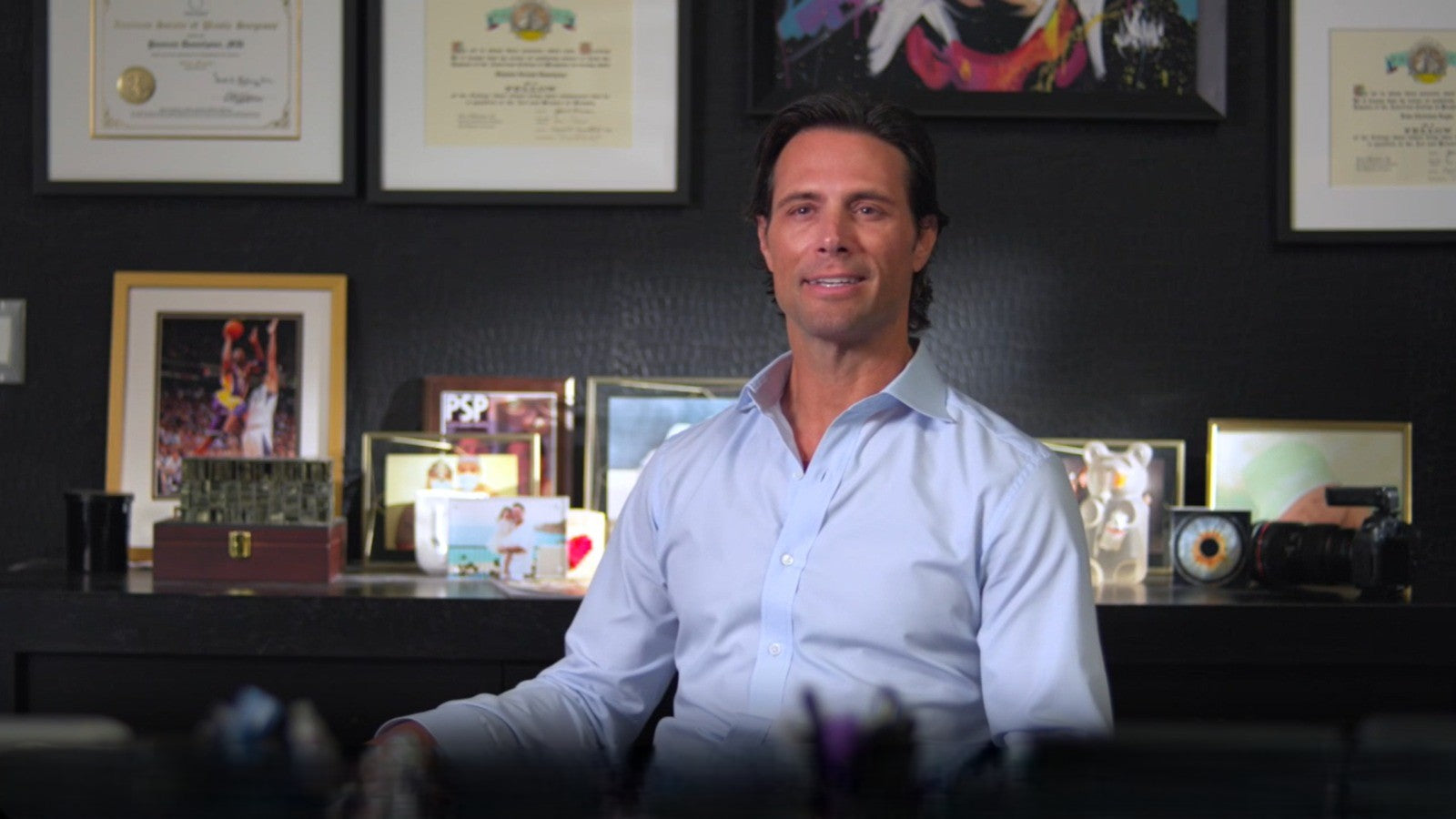 Longevity Expert provides review on FOLIKL Hair Longevity Supplement for Men