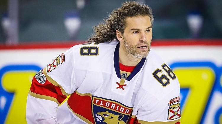 Have Great Hair Like a Hockey Player